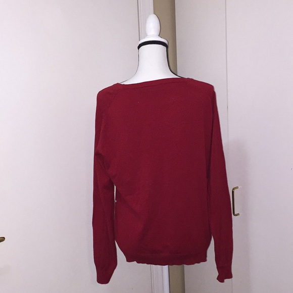 Red sweater with pearl & rhinestones - Picture 4 of 5